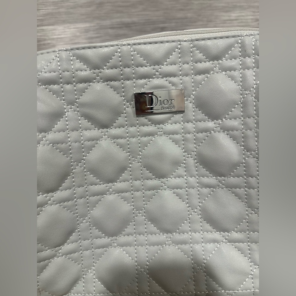 Dior Quilted Gray Women's Bag new - Picture 7 of 7